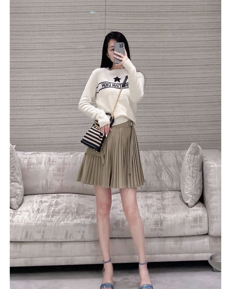 430246f21bfb8dce3cb7bfbc2d743b0f_1765334609_2446.jpg 430246f21bfb8dce3cb7bfbc2d743b0f_1765334609_2446.jpg