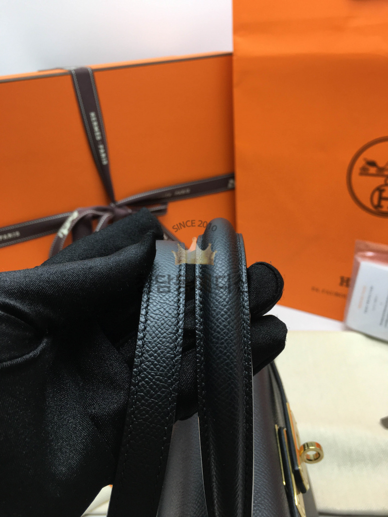 430246f21bfb8dce3cb7bfbc2d743b0f_1765360129_2422.jpg 430246f21bfb8dce3cb7bfbc2d743b0f_1765360129_2422.jpg