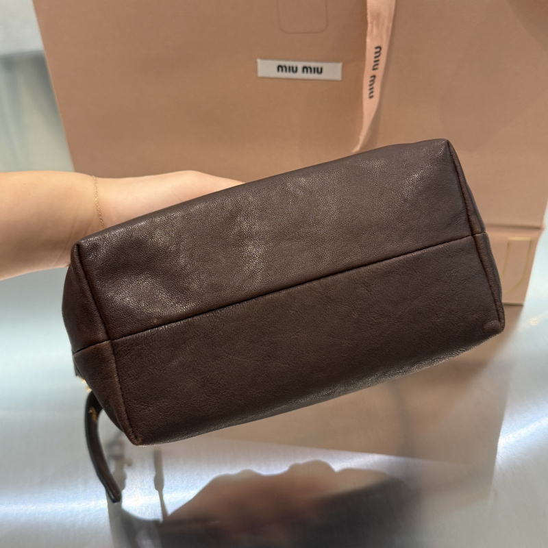 45f864f9048d880693b505fb359a1118_1765250821_2614.jpg 45f864f9048d880693b505fb359a1118_1765250821_2614.jpg