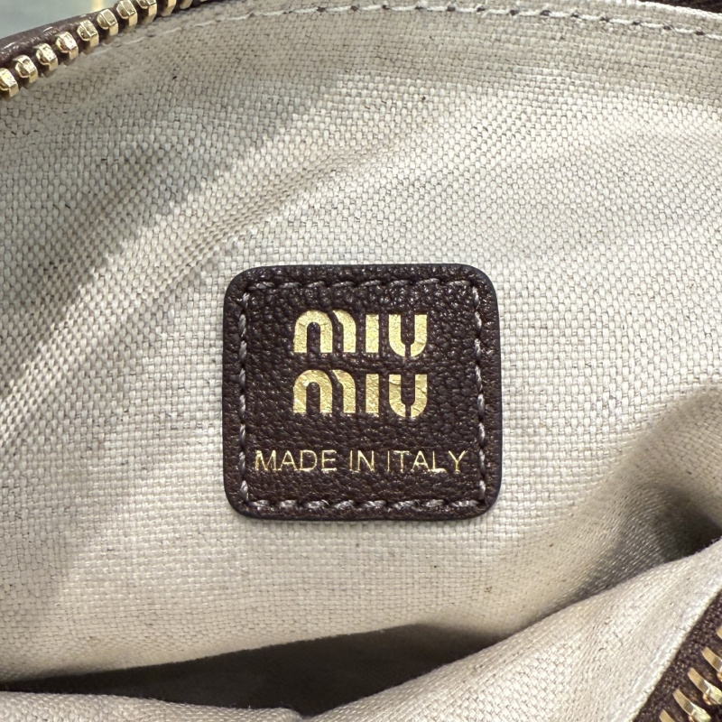 45f864f9048d880693b505fb359a1118_1765250825_8699.jpg 45f864f9048d880693b505fb359a1118_1765250825_8699.jpg