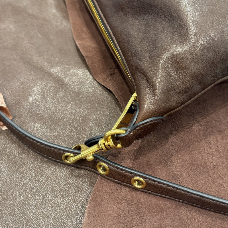 45f864f9048d880693b505fb359a1118_1765250829_3791.jpg 45f864f9048d880693b505fb359a1118_1765250829_3791.jpg