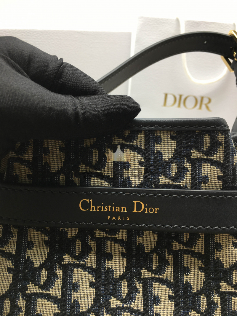 6fbb66a8266d4ac876b49611996eb904_1764909002_2625.jpg 6fbb66a8266d4ac876b49611996eb904_1764909002_2625.jpg