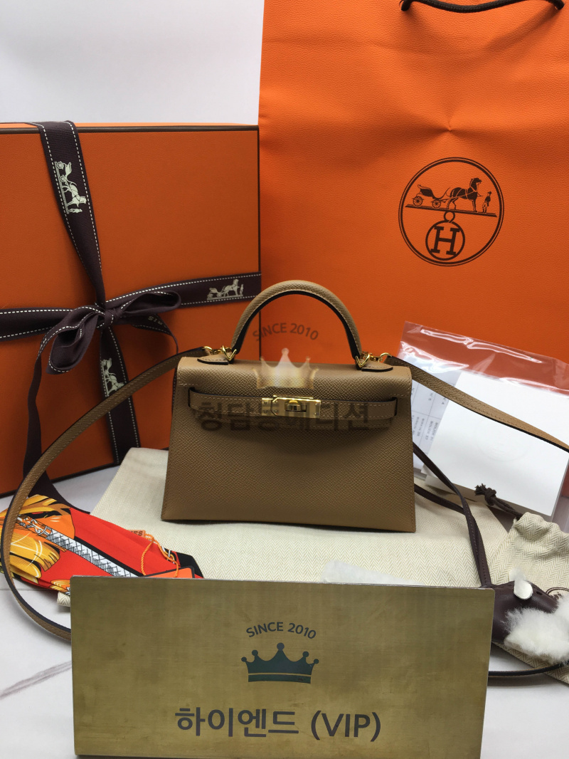 b378af33111a637756f88ac4ea245937_1764736301_2702.jpg b378af33111a637756f88ac4ea245937_1764736301_2702.jpg