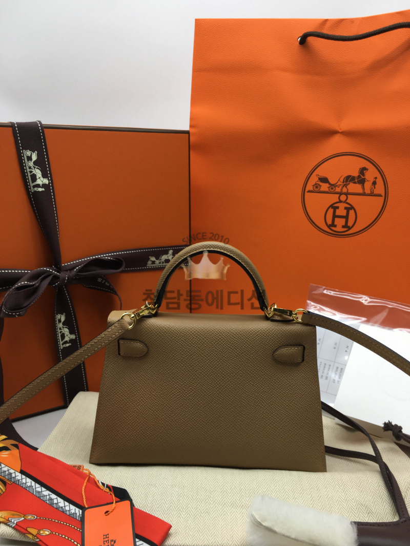 b378af33111a637756f88ac4ea245937_1764736302_4076.jpg b378af33111a637756f88ac4ea245937_1764736302_4076.jpg