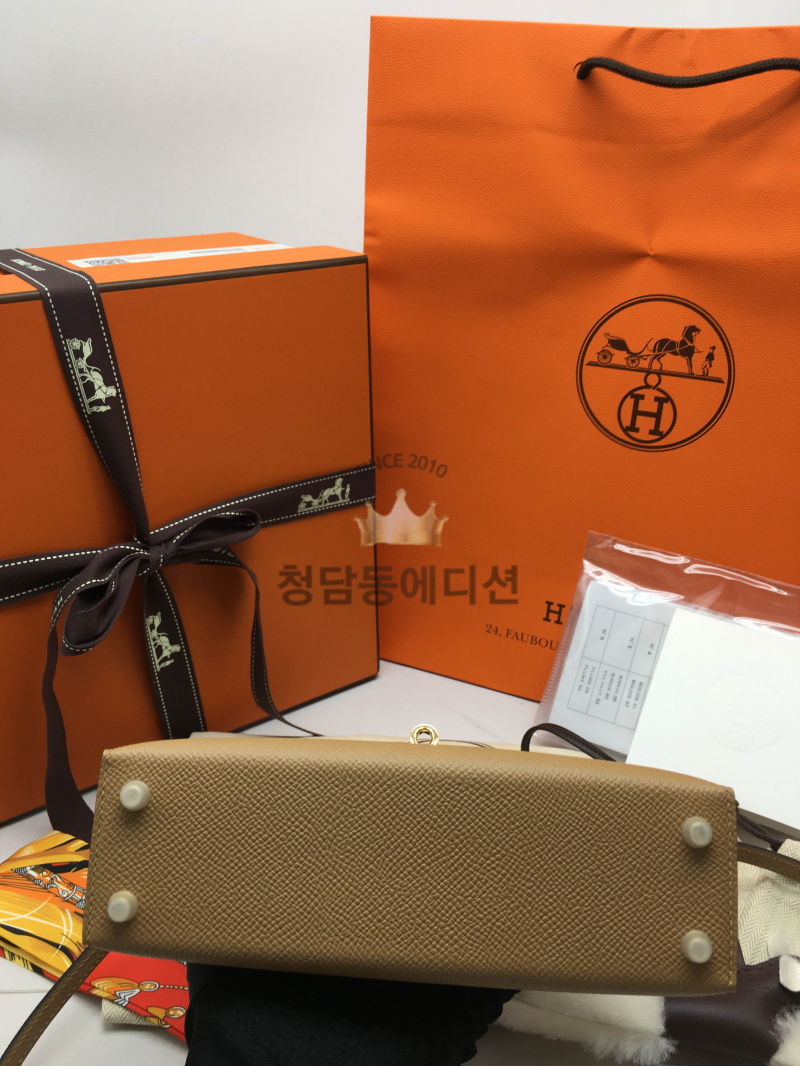 b378af33111a637756f88ac4ea245937_1764736304_859.jpg b378af33111a637756f88ac4ea245937_1764736304_859.jpg