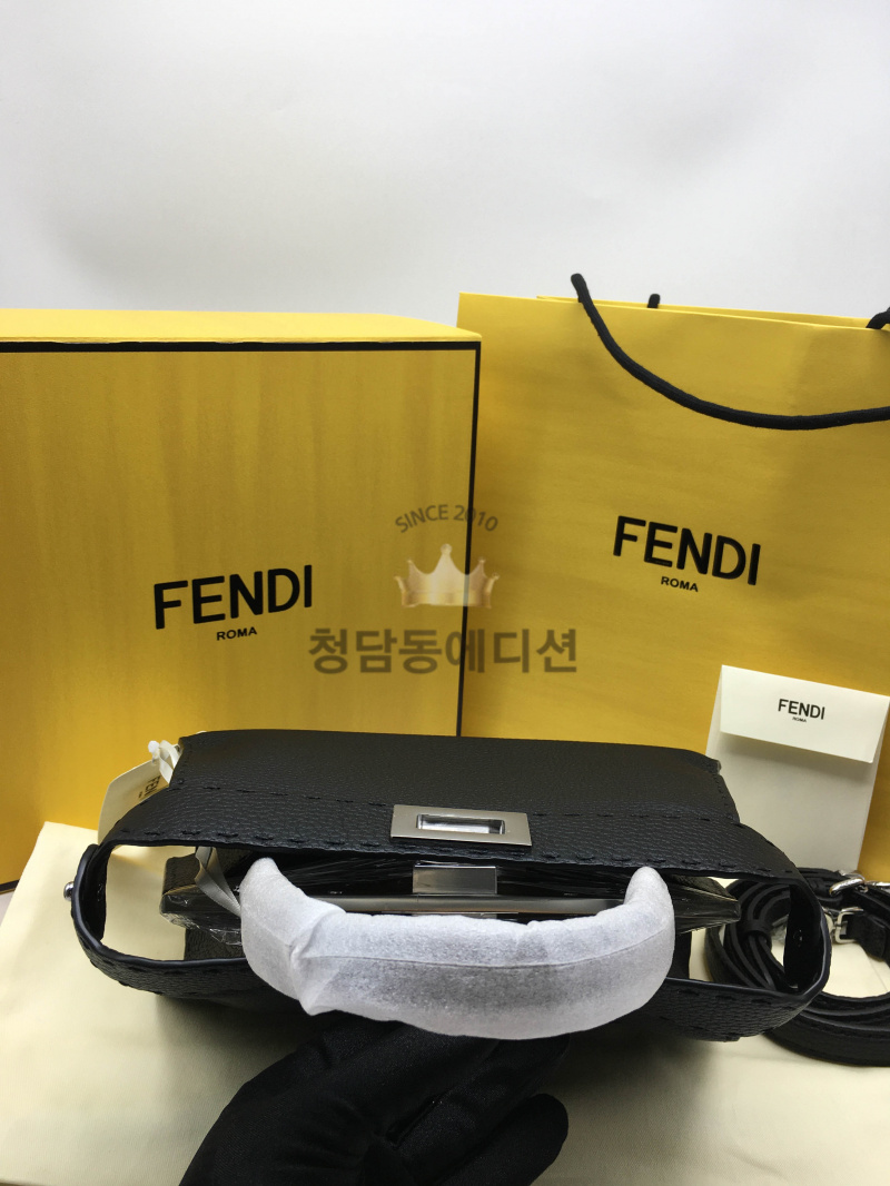 b378af33111a637756f88ac4ea245937_1764736738_3953.jpg b378af33111a637756f88ac4ea245937_1764736738_3953.jpg