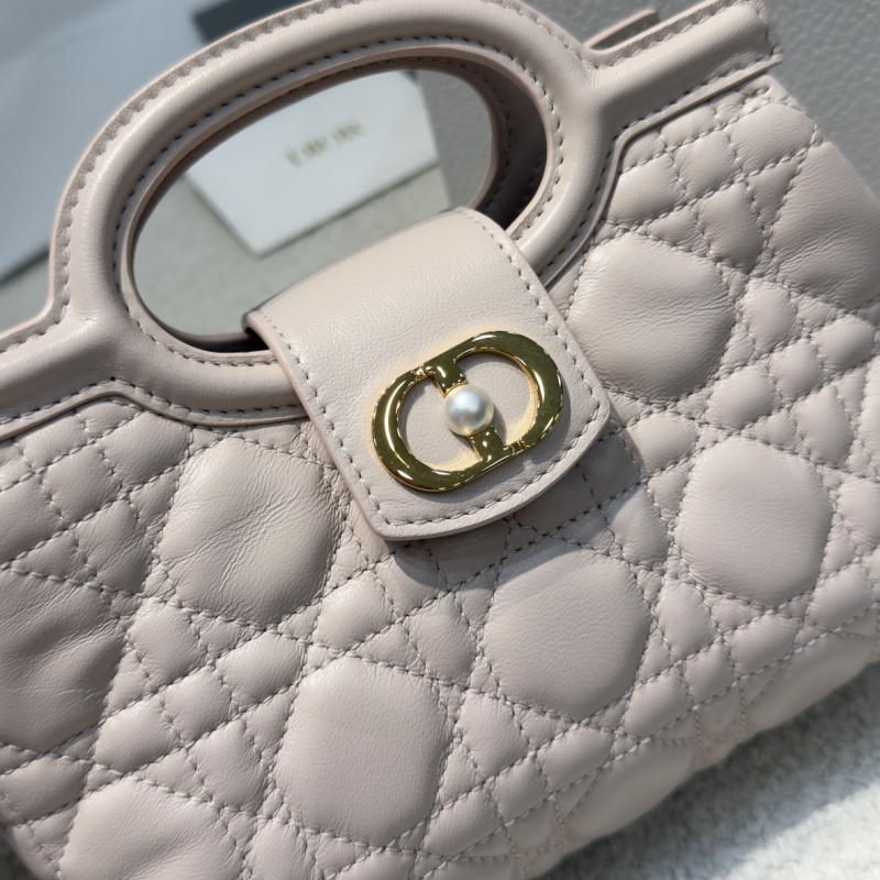 b378af33111a637756f88ac4ea245937_1764753267_095.jpg b378af33111a637756f88ac4ea245937_1764753267_095.jpg