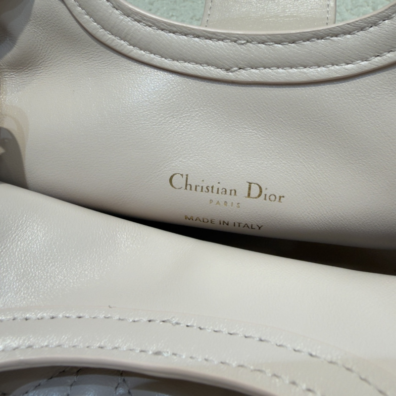 b378af33111a637756f88ac4ea245937_1764753270_2597.jpg b378af33111a637756f88ac4ea245937_1764753270_2597.jpg