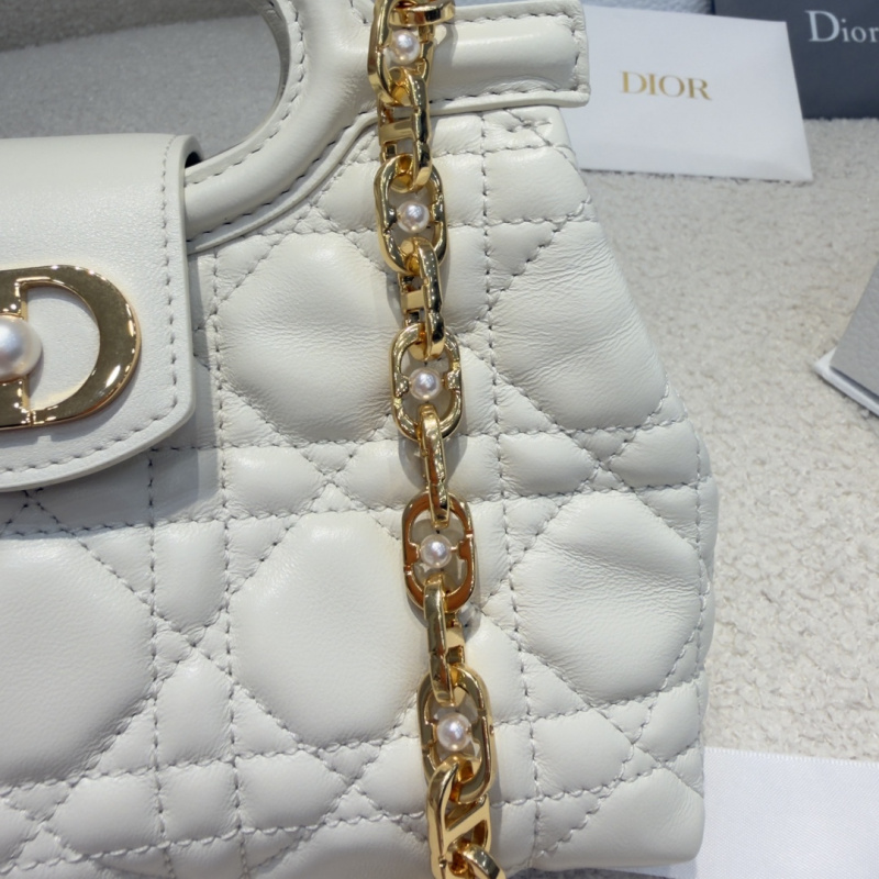 b378af33111a637756f88ac4ea245937_1764753387_1452.jpg b378af33111a637756f88ac4ea245937_1764753387_1452.jpg