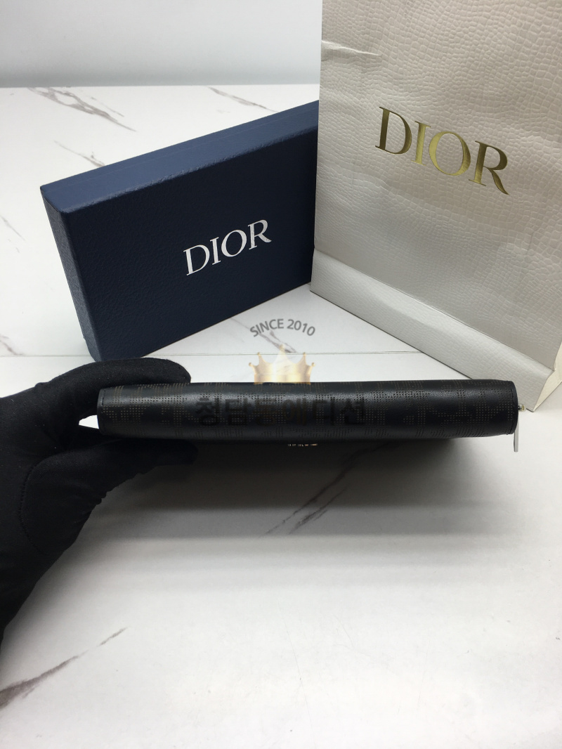 b5ac162f3bc4b7fa5cb0f4cef64bcb30_1765966849_5913.jpg b5ac162f3bc4b7fa5cb0f4cef64bcb30_1765966849_5913.jpg