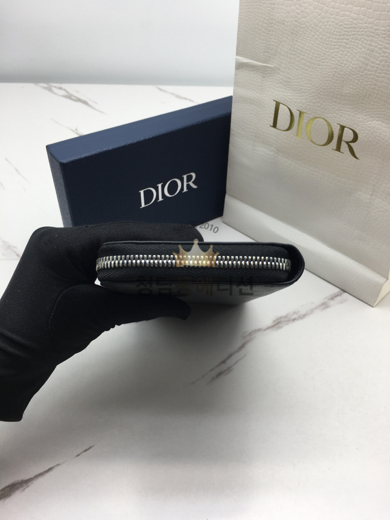 b5ac162f3bc4b7fa5cb0f4cef64bcb30_1765966849_9637.jpg b5ac162f3bc4b7fa5cb0f4cef64bcb30_1765966849_9637.jpg