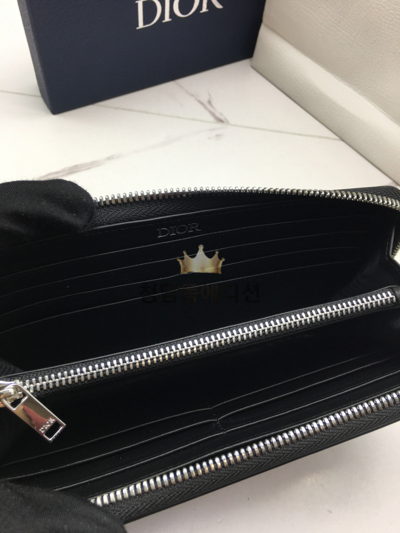 b5ac162f3bc4b7fa5cb0f4cef64bcb30_1765966851_7487.jpg b5ac162f3bc4b7fa5cb0f4cef64bcb30_1765966851_7487.jpg