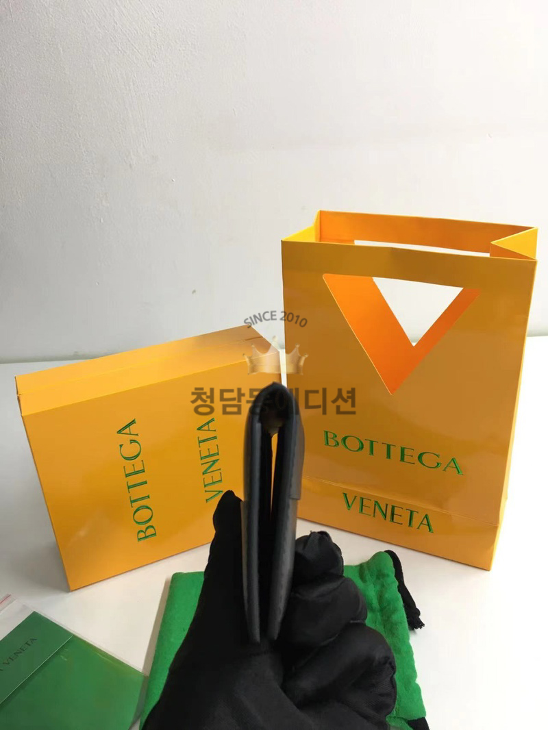 b5ac162f3bc4b7fa5cb0f4cef64bcb30_1765967367_1428.jpg b5ac162f3bc4b7fa5cb0f4cef64bcb30_1765967367_1428.jpg