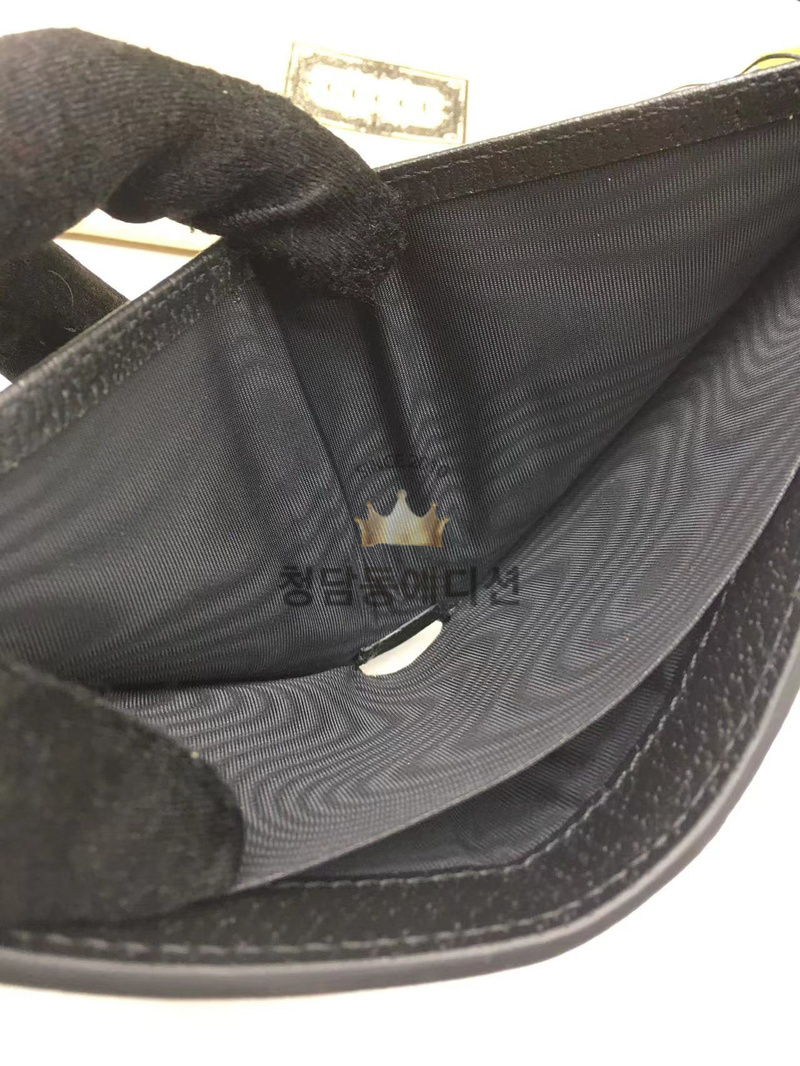 b5ac162f3bc4b7fa5cb0f4cef64bcb30_1765977082_5496.jpg b5ac162f3bc4b7fa5cb0f4cef64bcb30_1765977082_5496.jpg