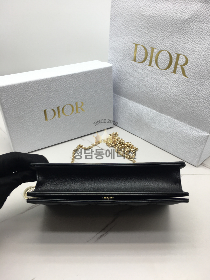 b5ac162f3bc4b7fa5cb0f4cef64bcb30_1765977614_4466.jpg b5ac162f3bc4b7fa5cb0f4cef64bcb30_1765977614_4466.jpg