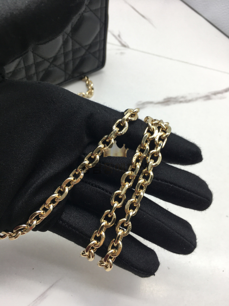 b5ac162f3bc4b7fa5cb0f4cef64bcb30_1765977620_5591.jpg b5ac162f3bc4b7fa5cb0f4cef64bcb30_1765977620_5591.jpg