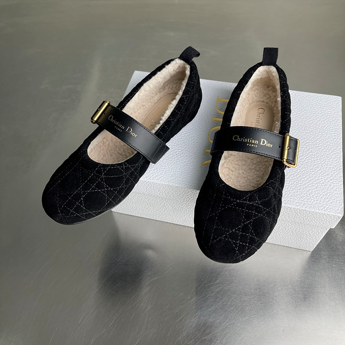 b6804ac974dc927e3050b93701879997_1765444402_1727.jpg b6804ac974dc927e3050b93701879997_1765444402_1727.jpg