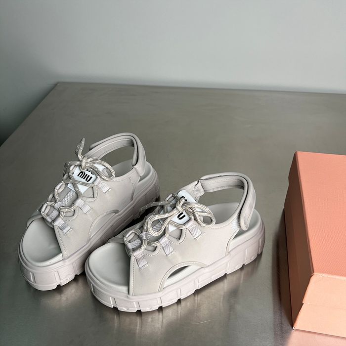 b6804ac974dc927e3050b93701879997_1765445357_4818.jpg b6804ac974dc927e3050b93701879997_1765445357_4818.jpg