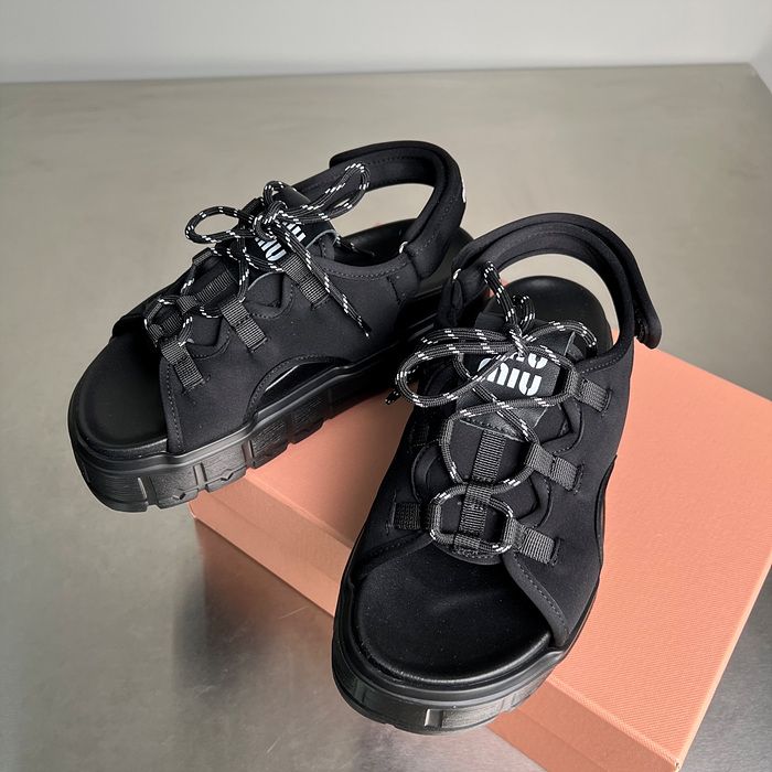 b6804ac974dc927e3050b93701879997_1765445434_1121.jpg b6804ac974dc927e3050b93701879997_1765445434_1121.jpg