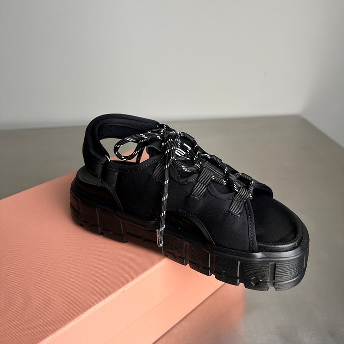 b6804ac974dc927e3050b93701879997_1765445434_2817.jpg b6804ac974dc927e3050b93701879997_1765445434_2817.jpg