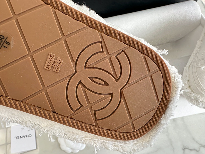 b6804ac974dc927e3050b93701879997_1765446332_2422.jpg b6804ac974dc927e3050b93701879997_1765446332_2422.jpg