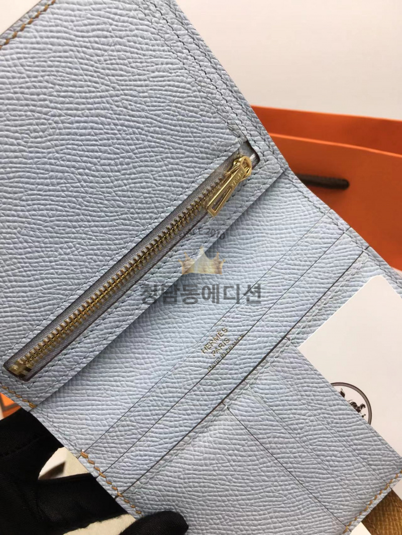 b718d6c54f15236bbdc805ff587e646a_1765605457_4731.jpg b718d6c54f15236bbdc805ff587e646a_1765605457_4731.jpg