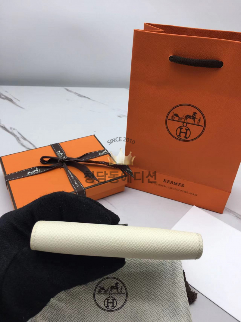 b718d6c54f15236bbdc805ff587e646a_1765606041_2208.jpg b718d6c54f15236bbdc805ff587e646a_1765606041_2208.jpg