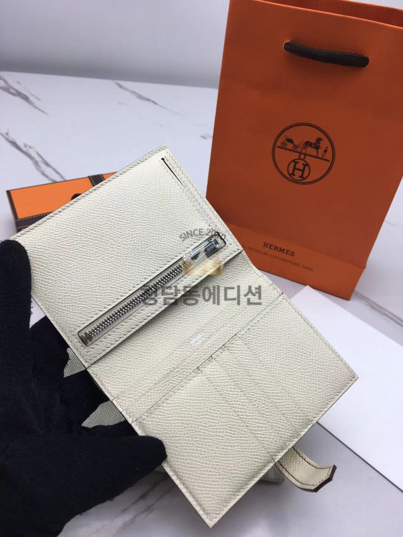 b718d6c54f15236bbdc805ff587e646a_1765606042_1866.jpg b718d6c54f15236bbdc805ff587e646a_1765606042_1866.jpg