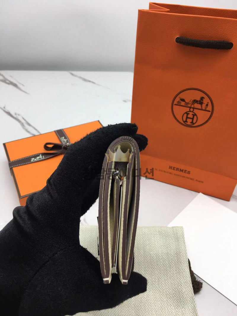 b718d6c54f15236bbdc805ff587e646a_1765606044_7107.jpg b718d6c54f15236bbdc805ff587e646a_1765606044_7107.jpg