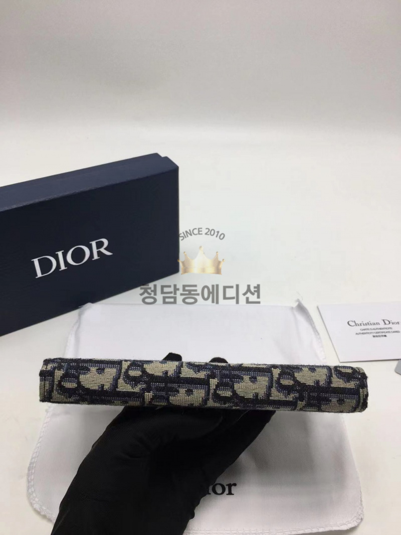 b718d6c54f15236bbdc805ff587e646a_1765607984_2336.jpg b718d6c54f15236bbdc805ff587e646a_1765607984_2336.jpg