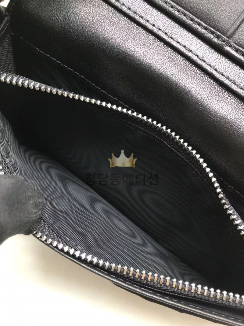 b718d6c54f15236bbdc805ff587e646a_1765607986_9627.jpg b718d6c54f15236bbdc805ff587e646a_1765607986_9627.jpg