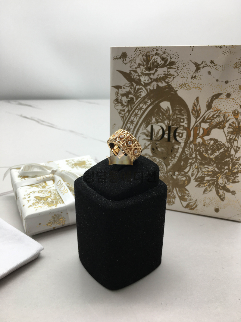 b90a4758de98ac41699a4e64bb0e3376_1765183849_9082.jpg b90a4758de98ac41699a4e64bb0e3376_1765183849_9082.jpg