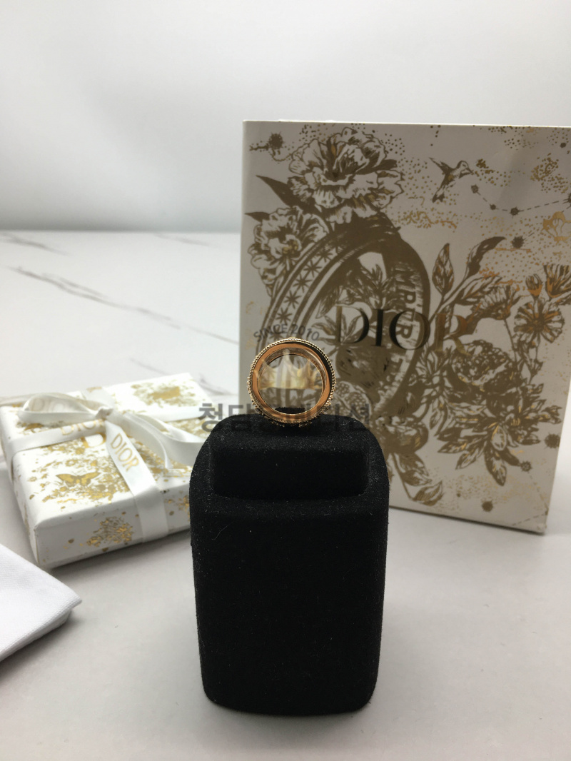 b90a4758de98ac41699a4e64bb0e3376_1765183850_9495.jpg b90a4758de98ac41699a4e64bb0e3376_1765183850_9495.jpg