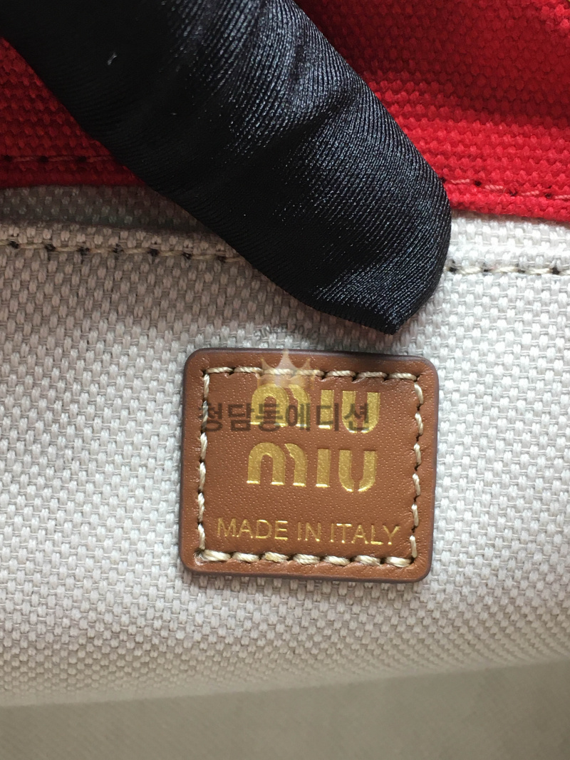 b90a4758de98ac41699a4e64bb0e3376_1765184961_1644.jpg b90a4758de98ac41699a4e64bb0e3376_1765184961_1644.jpg