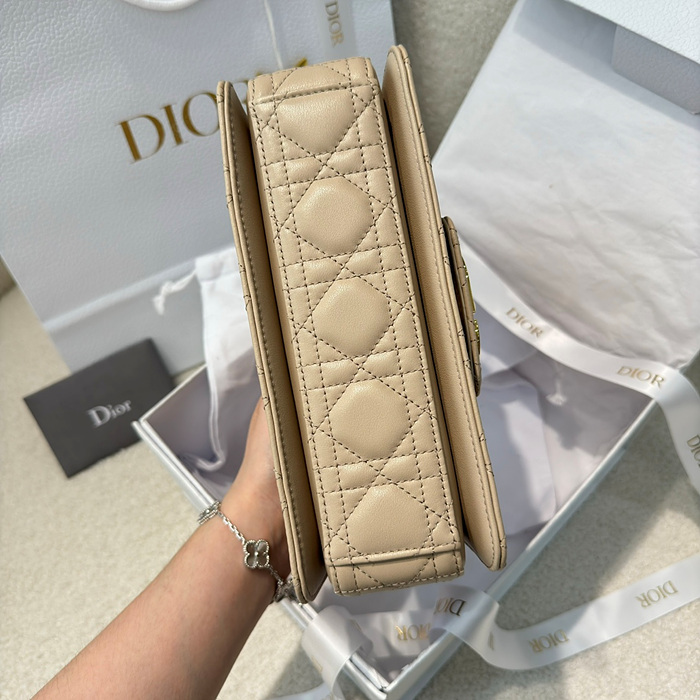 be58e99334eb31bee89da6e88240c0ec_1767079995_8094.jpg be58e99334eb31bee89da6e88240c0ec_1767079995_8094.jpg