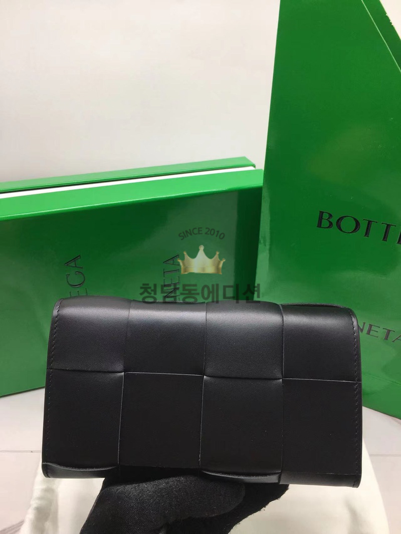 df4fa2a12e1e0b72f3f2d283731bc833_1765886318_5168.jpg df4fa2a12e1e0b72f3f2d283731bc833_1765886318_5168.jpg