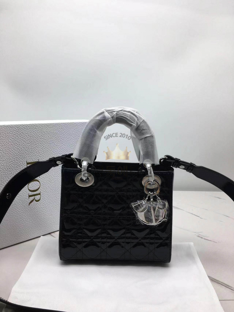 eeb2403820e35fd49b119ae99c4a370b_1765944226_1543.jpg eeb2403820e35fd49b119ae99c4a370b_1765944226_1543.jpg