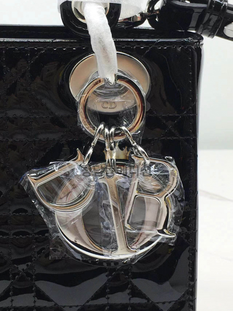 eeb2403820e35fd49b119ae99c4a370b_1765944228_9495.jpg eeb2403820e35fd49b119ae99c4a370b_1765944228_9495.jpg