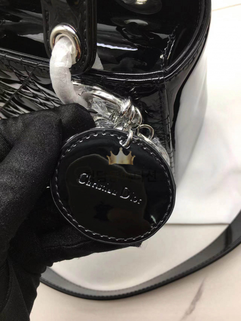 eeb2403820e35fd49b119ae99c4a370b_1765944229_3429.jpg eeb2403820e35fd49b119ae99c4a370b_1765944229_3429.jpg