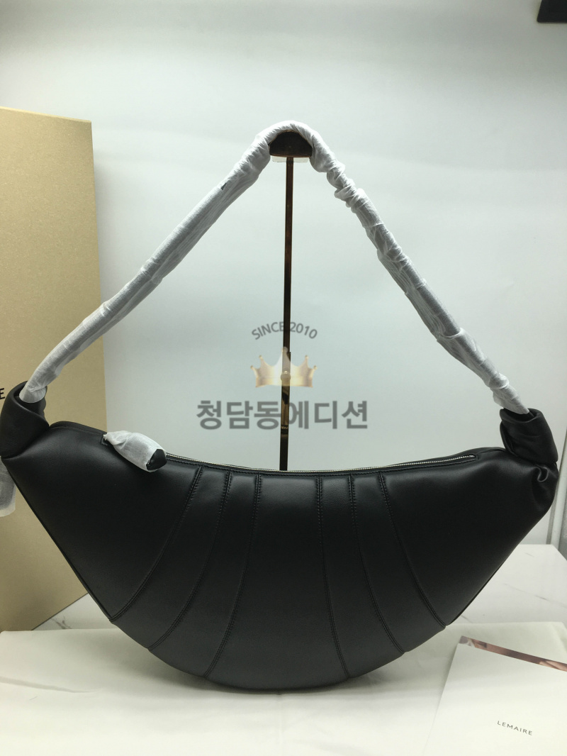 eeb2403820e35fd49b119ae99c4a370b_1765947231_0853.jpg eeb2403820e35fd49b119ae99c4a370b_1765947231_0853.jpg