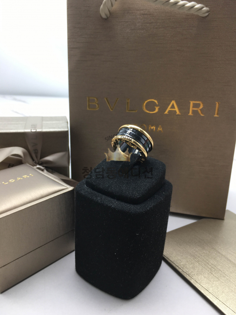 eeb2403820e35fd49b119ae99c4a370b_1765960652_6502.jpg eeb2403820e35fd49b119ae99c4a370b_1765960652_6502.jpg