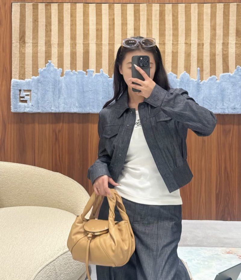 ef548f27a7c7ae1e3a05df8f943f949c_1766977153_6001.jpg ef548f27a7c7ae1e3a05df8f943f949c_1766977153_6001.jpg