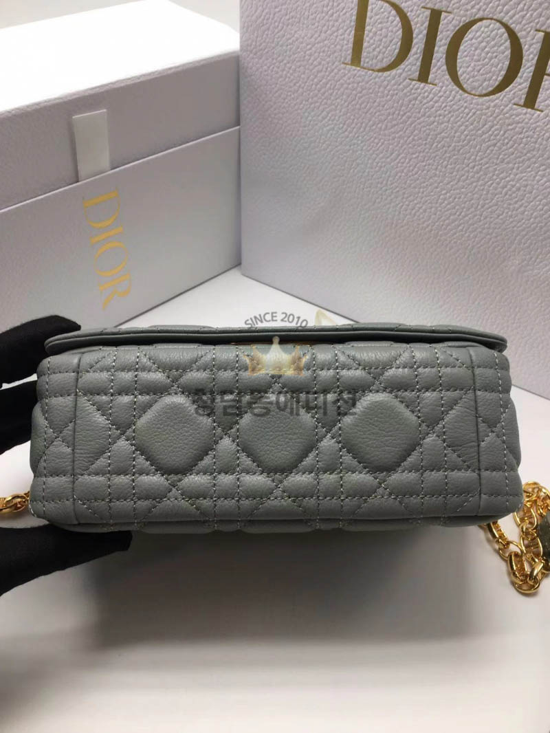 0c93563853759917028d3e01837d284e_1768983206_716.jpg 0c93563853759917028d3e01837d284e_1768983206_716.jpg