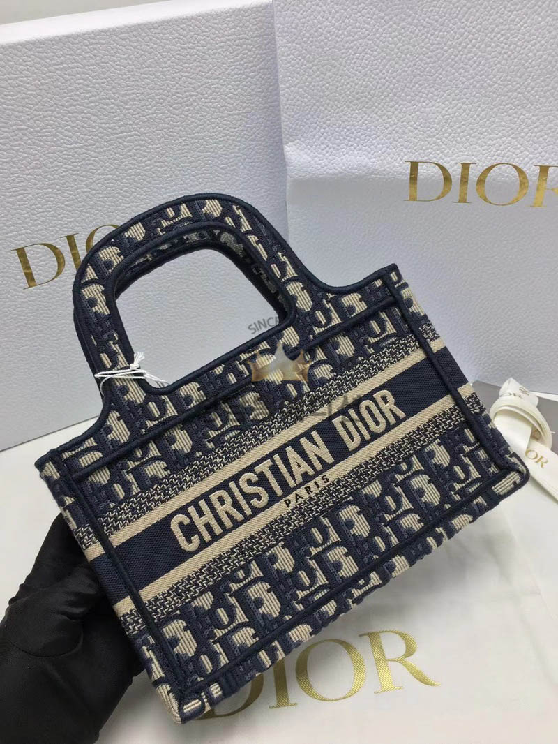 0c93563853759917028d3e01837d284e_1768984048_3079.jpg 0c93563853759917028d3e01837d284e_1768984048_3079.jpg