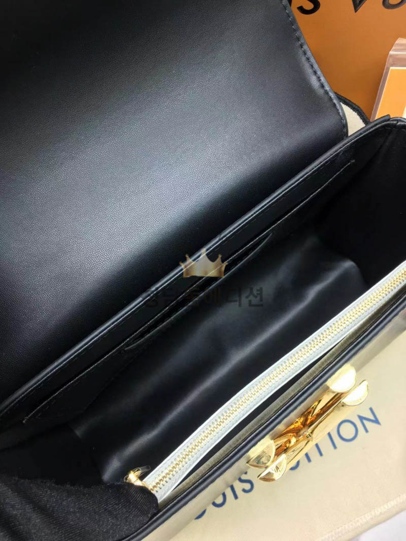 1e6f275d17a989113ce91ee1cc81c716_1769155851_6232.jpg 1e6f275d17a989113ce91ee1cc81c716_1769155851_6232.jpg