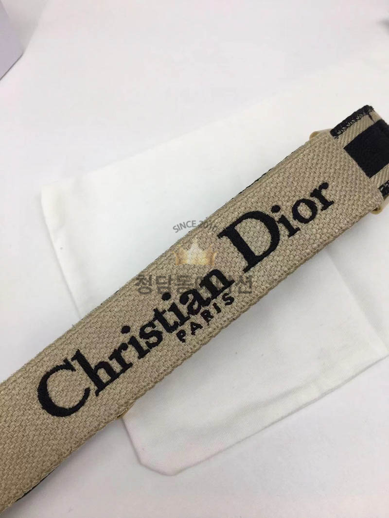 65a8d5a2a4030a3b5b498e3e7f6c543d_1767951323_0419.jpg 65a8d5a2a4030a3b5b498e3e7f6c543d_1767951323_0419.jpg