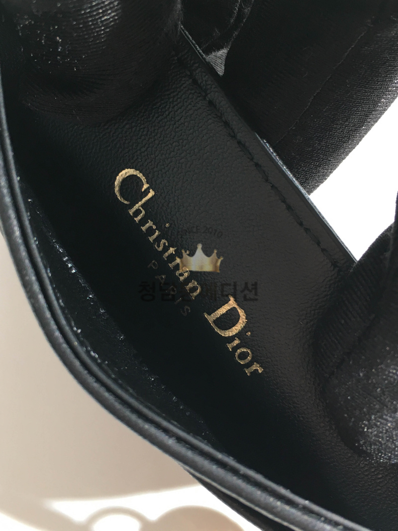 7103b20ffdb3fe4e95d09b5817ecb319_1768900221_3855.jpg 7103b20ffdb3fe4e95d09b5817ecb319_1768900221_3855.jpg