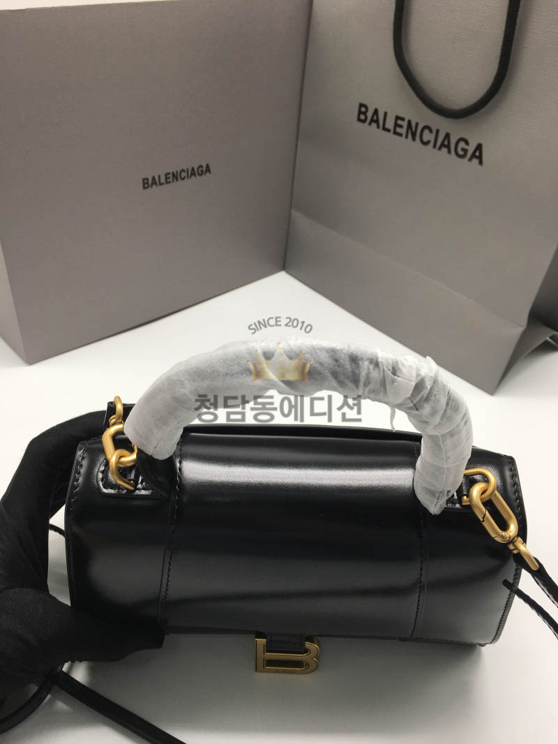 8d97e2b5f6ccf302f28ba07b86828c22_1769677534_8484.jpg 8d97e2b5f6ccf302f28ba07b86828c22_1769677534_8484.jpg