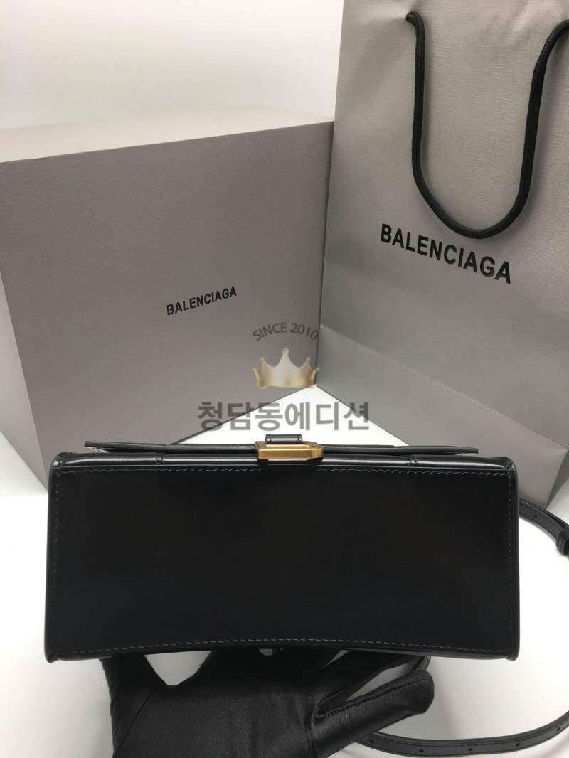 8d97e2b5f6ccf302f28ba07b86828c22_1769677535_3271.jpg 8d97e2b5f6ccf302f28ba07b86828c22_1769677535_3271.jpg