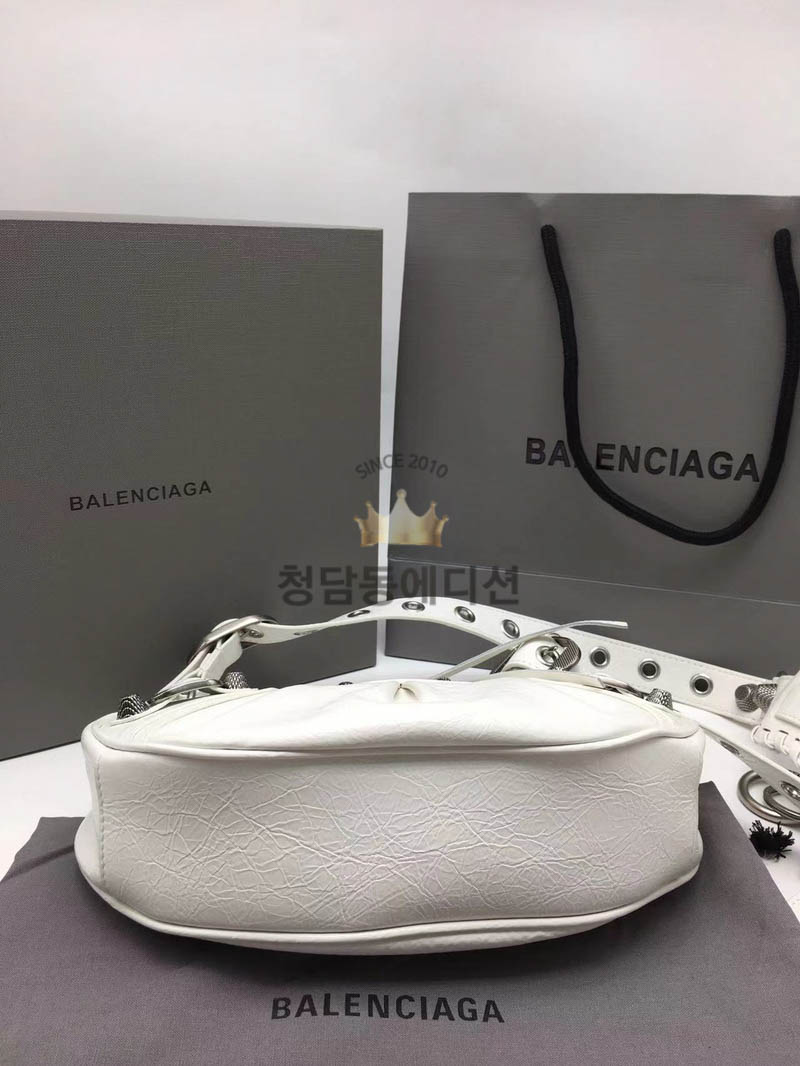 8d97e2b5f6ccf302f28ba07b86828c22_1769678145_9822.jpg 8d97e2b5f6ccf302f28ba07b86828c22_1769678145_9822.jpg